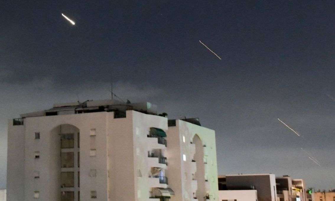 Οι Χούθι εκτόξευσαν βαλλιστικό πύραυλο κατά του Ισραήλ – Συναγερμός στην πόλη Εϊλάτ