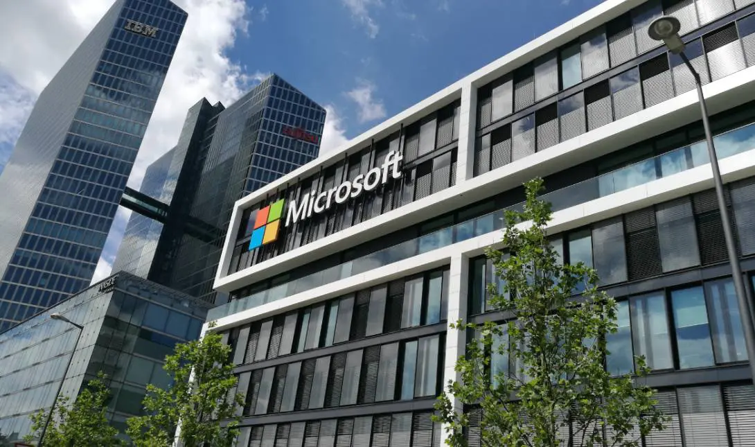 Μπλακ άουτ της Microsoft: Προσοχή για απάτες – Ιστοσελίδες προσφέρουν δήθεν επιδιόρθωση του προβλήματος