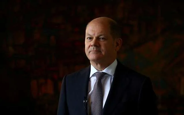 Όλαφ Σολτς: Δεν έχουμε αποφασίσει αναστολή αποστολής όπλων στο Ισραήλ