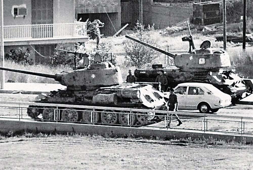 Τα ολέθρια πολιτικά και στρατιωτικά λάθη που οδήγησαν στην τραγωδία