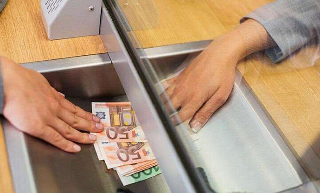 Κοινοί λογαριασμοί: Οι «παγίδες» της εφορίας στις μεταφορές χρημάτων – Τι πρέπει να προσέχετε