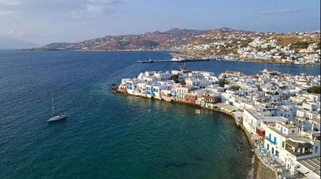 Δήμοι βουτηγμένοι στη διαφθορά: Η κυβέρνηση σε ρόλο θεατή!