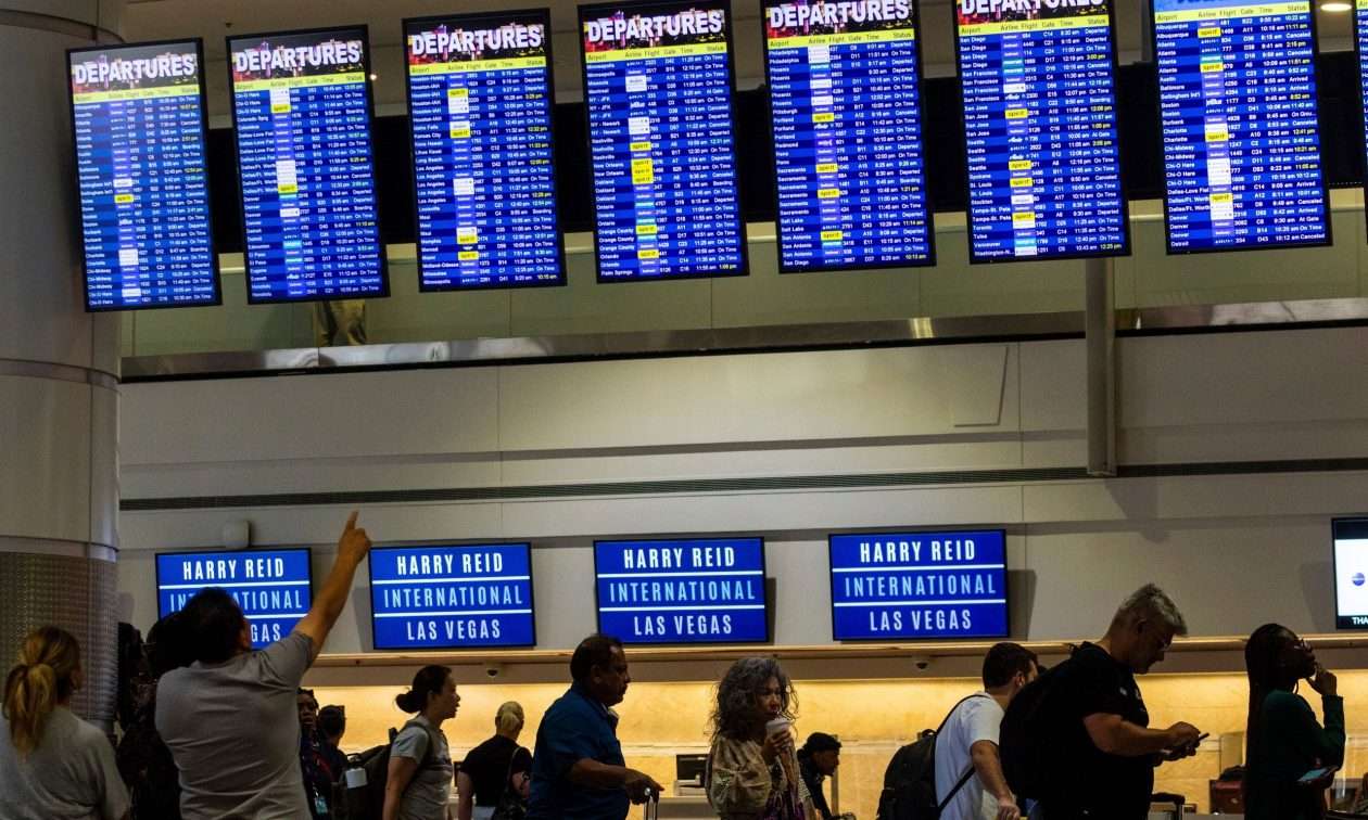 Πληροφοριακό μπλακ άουτ – Γαλλία: Επιστροφή στην κανονικότητα
