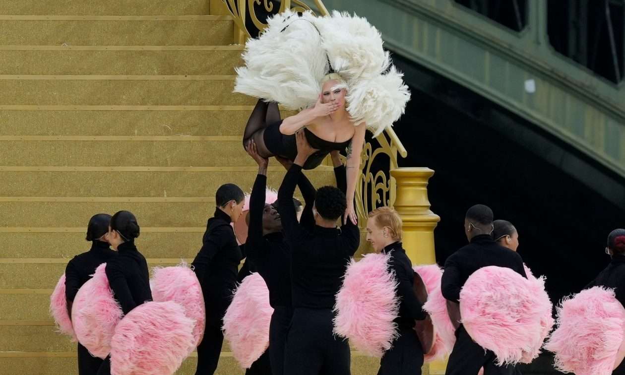 Ολυμπιακοί Αγώνες 2024: “Ξύπνησε” τα πάθη η Lady Gaga