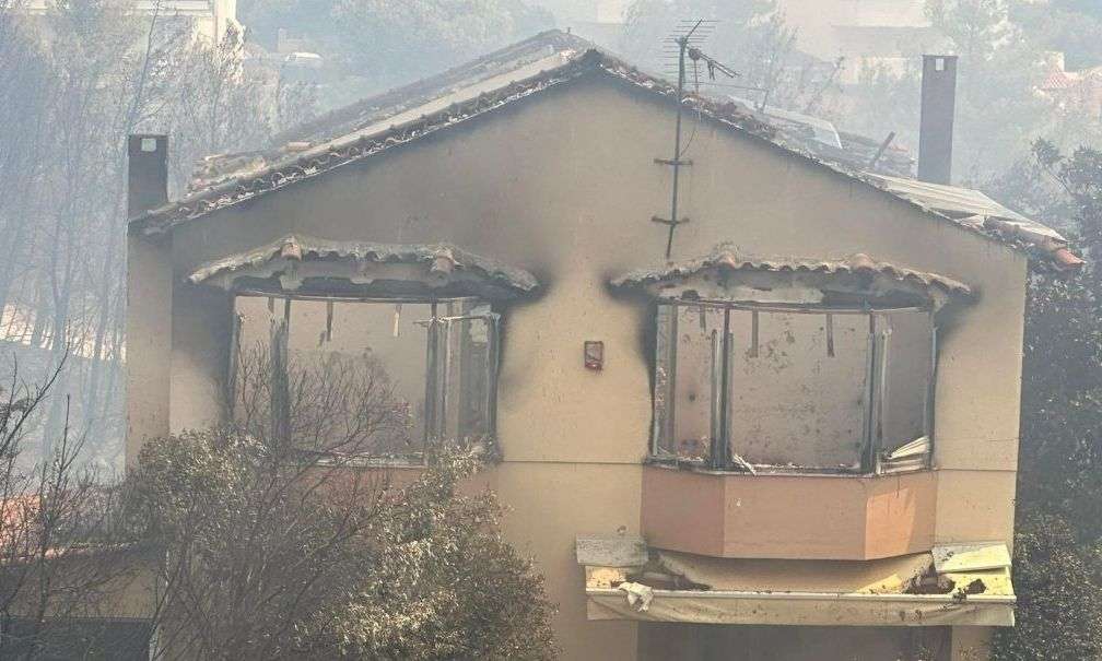 Αδιανόητο: Κάνουν πλιάτσικο στα καμένα σπίτια – Σύλληψη και προσαγωγές από την ΕΛ.ΑΣ.