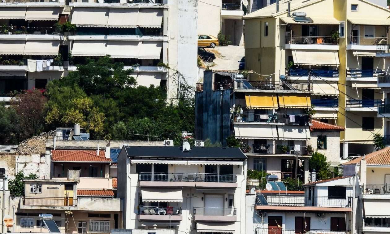Μπαράζ αλλαγών στις μεταβιβάσεις ακίνητων – Ρυθμίσεις και για το κτηματολόγιο