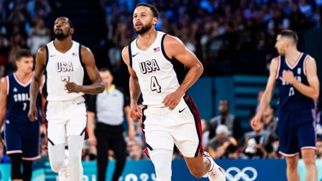 Με εκπληκτικό Curry η ΗΠΑ στον τελικό των Ολυμπιακών Αγώνων