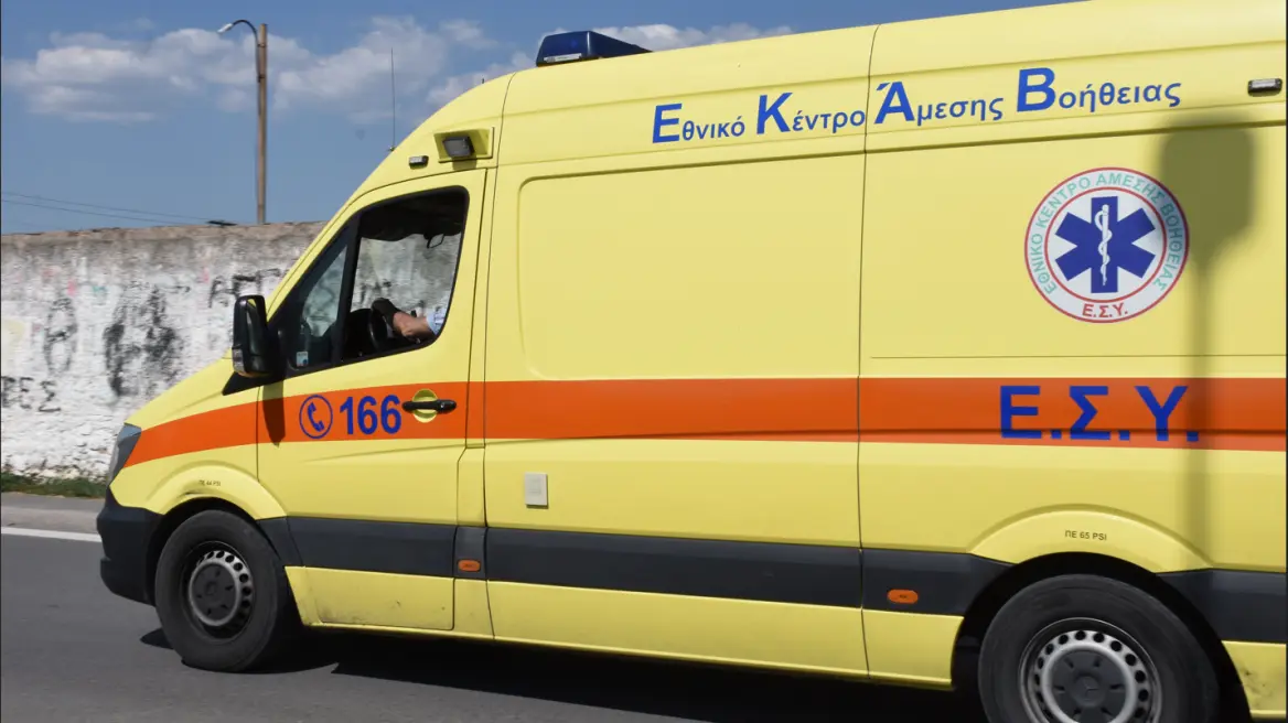 Αγρίνιο: «Τη χτύπησε με τον καθρέφτη και την έριξε κάτω», λέει συγγενής της 13χρονης παρασύρθηκε από ΙΧ
