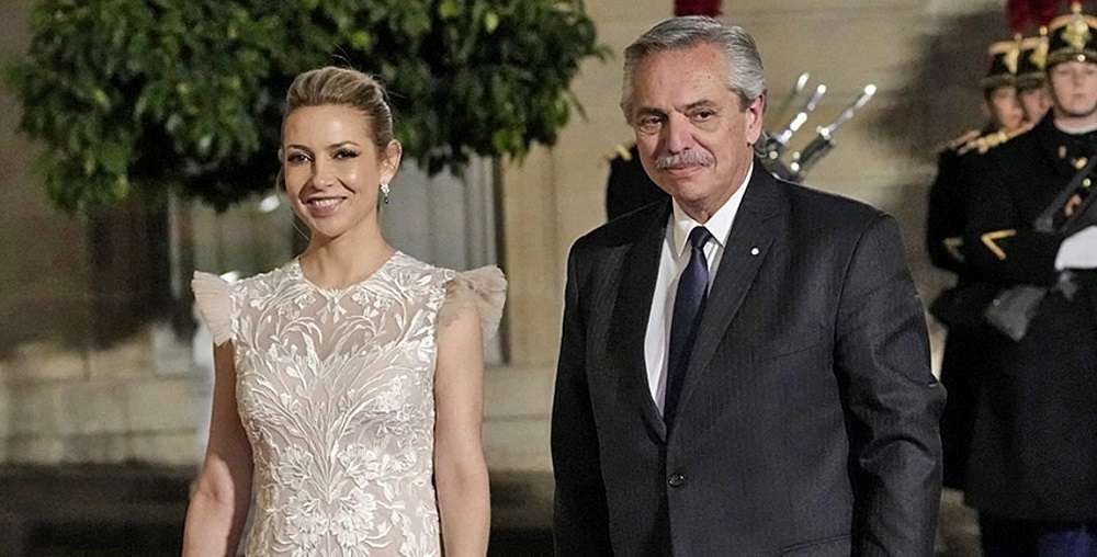Αργεντινή – Πολιτική θύελλα μετά τις κατηγορίες κατά του πρώην προέδρου για ξυλοδαρμό της πρώην συντρόφου του
