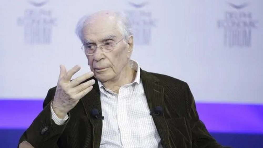 Απεβίωσε ο Χρήστος Γιανναράς