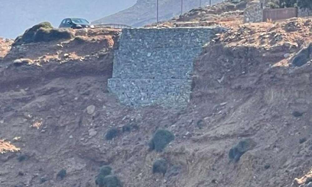 Αμοργός – 56χρονη έπεσε από γκρεμό και σκοτώθηκε μπροστά στα μάτια της κόρης της
