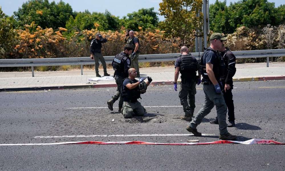 Μέση Ανατολή – Σκηνικό πολέμου – Ισραηλινά μαχητικά πάνω από τη Βηρυτό