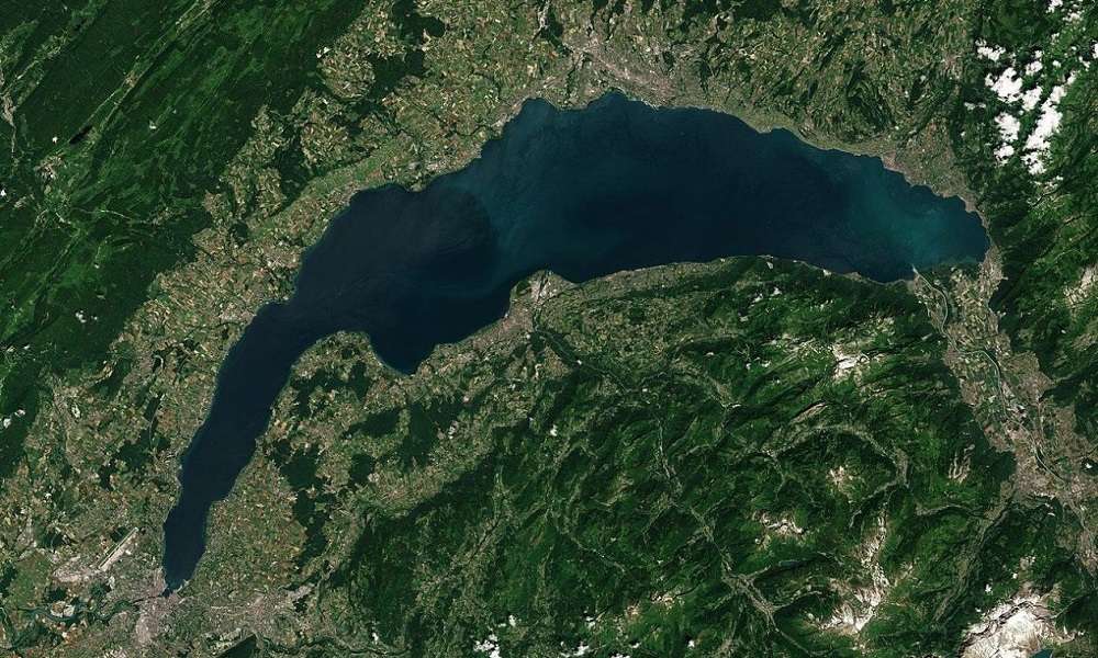 Ελβετία – Ανησυχητική η ρύπανση των ακτών της λίμνης Λεμάν