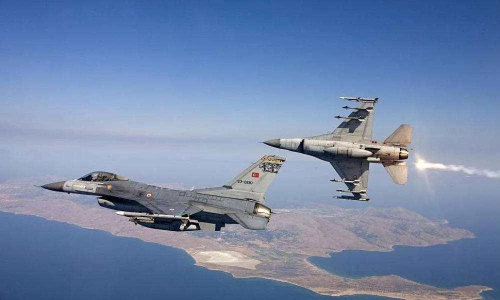 Προκλητική στάση Άγκυρας: Αρνείται τις παραβιάσεις στο Αιγαίο!