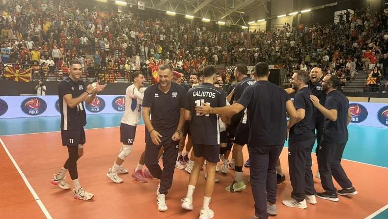 Γιούχα για τον ελληνικό ύμνο και άλλες προκλήσεις στα Σκόπια (Video)