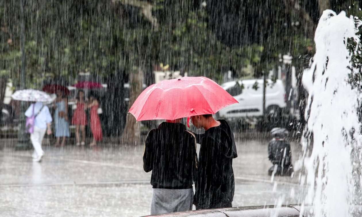 Βροχές σε αρκετές περιοχές μέχρι και την Πέμπτη – Η πρόγνωση της Α.Τυράσκη