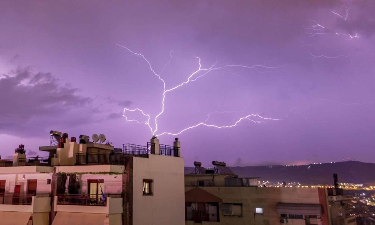 «Επικαιροποιήθηκε» το Έκτακτο Δελτίο της ΕΜΥ – Σε ποιες περιοχές θα «χτυπήσουν» καταιγίδες