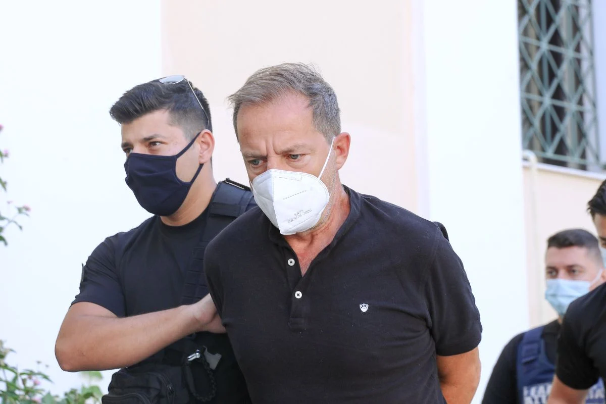Αναβλήθηκε η δίκη του Δημήτρη Λιγνάδη – ΤΙ ΣΥΝΕΒΗ