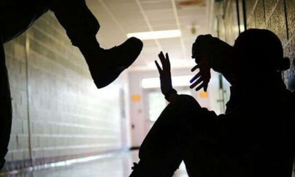 Κυψέλη: Ρομά ρήμαζαν σπίτια – Πώς ένα κορίτσι που βρισκόταν μέσα και ένας γείτονας τους «παγίδευσαν»