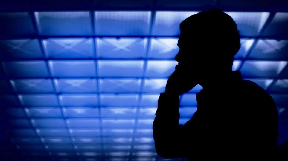 Τηλεφωνικές απάτες: «Πουλούσαν» δήθεν επενδυτικές ευκαιρίες σε Άραβες – 104 συλλήψεις!