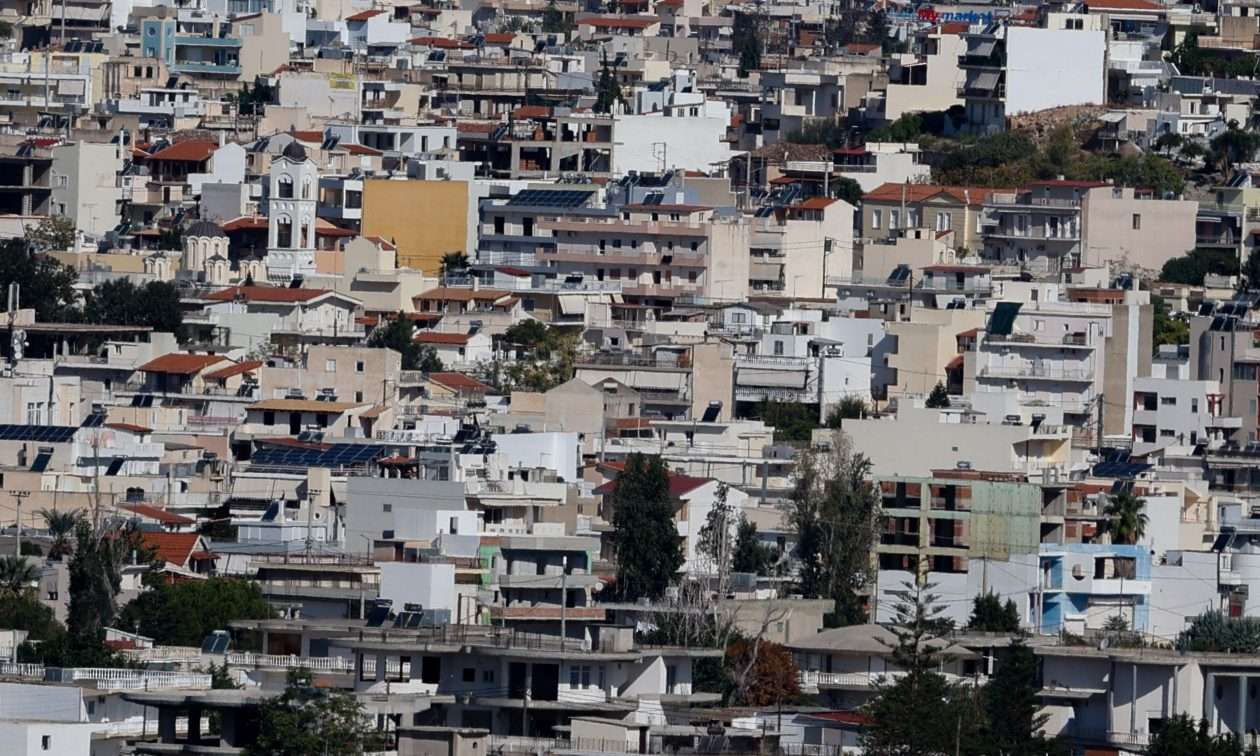 «Πάγωμα» αντικειμενικών στα ακίνητα – Τι σημαίνει για ενοίκια και τιμές πώλησης