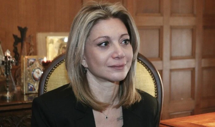 Μετωπική επίθεση της Μαρίας Καρυστιανού κατά των Ελληνικών Hoaxes