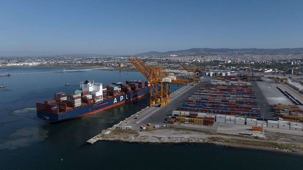 Δίδεται πενταετής παράταση στην υλοποίηση των υποχρεωτικών επενδύσεων στον ΟΛΘ