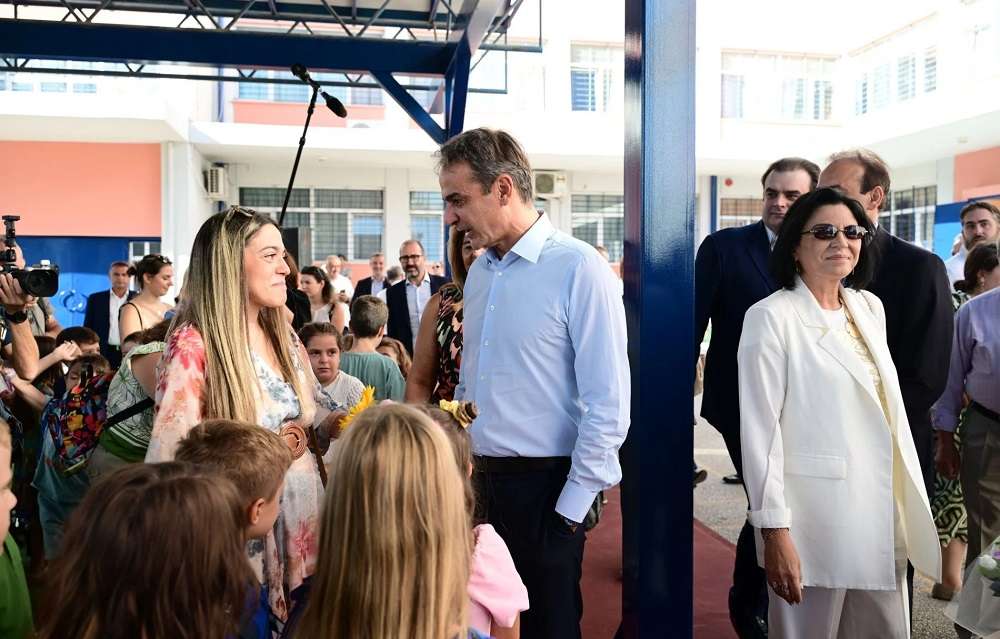 Για πολλοστή φορά εκτός τόπου και χρόνου ο Μητσοτάκης
