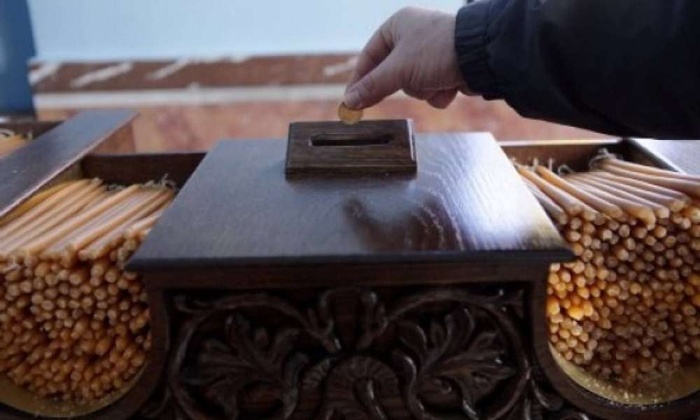 Άνδρας έβαλε χέρι στο παγκάρι – Άρπαξε 50 ευρώ!