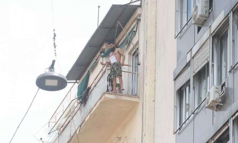 Αχαρνών – Τι βρέθηκε στο διαμέρισμά του 30χρονου Παλαιστίνιου