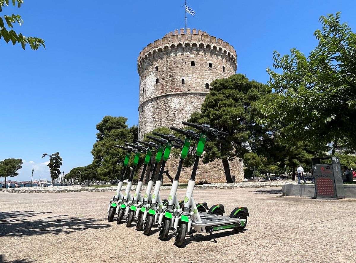 Θεσσαλονίκη: Αυστηροί έλεγχοι και πρόστιμα για τους χρήστες πατινιών