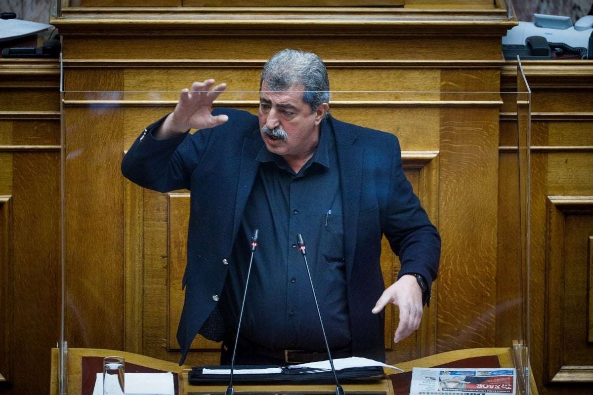 Πολάκης: «Θα είμαι υποψήφιος αν γίνουν εκλογές» – Στηρίζει την πρόταση μομφής κατά Κασσελάκη