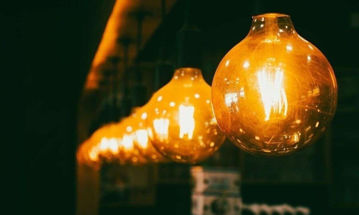 Έρχεται το πορτοκαλί τιμολόγιο ρεύματος με έξυπνους μετρητές – Πώς θα γίνεται η χρέωση