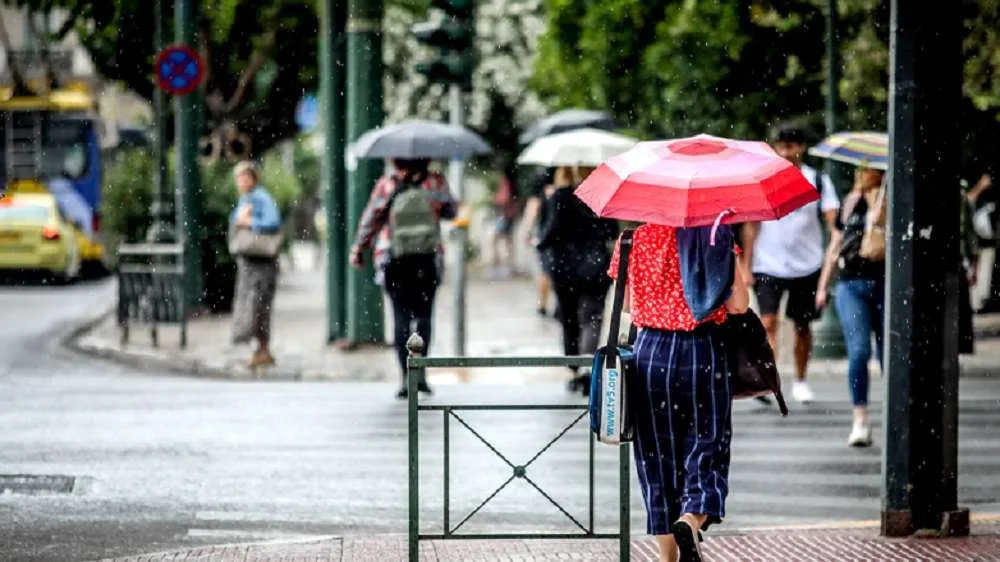 Καιρός – Πού αναμένονται βροχές αύριο