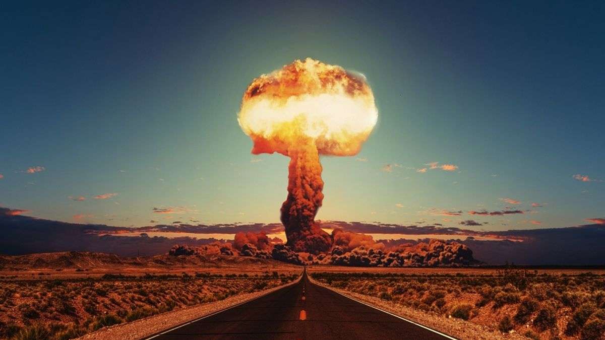 ΗΠΑ και Ευρωπαϊκή Ένωση ξύνουν τα νύχια τους για πυρηνικό καυγά με τη Ρωσία
