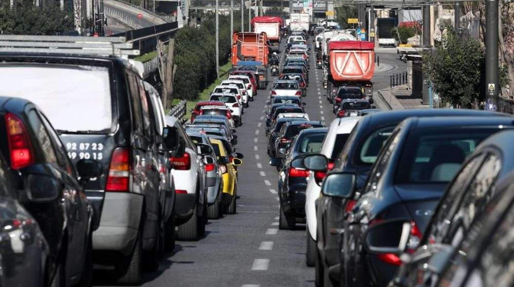 Κυκλοφοριακό κομφούζιο στην Αττική Οδό – Έως 25’ οι καθυστερήσεις μετά τη βροχή