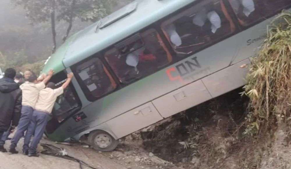 Τουριστικό λεωφορείο ενεπλάκη σε τροχαίο – Τριάντα τραυματίες