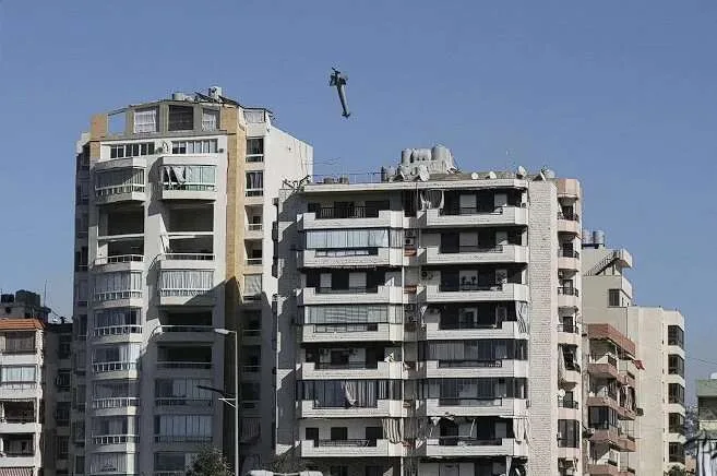 Το Ισραήλ καταστρέφει κτίριο στη Βηρυτό ενώ οι ΗΠΑ πιέζουν για κατάπαυση του πυρός στη Γάζα