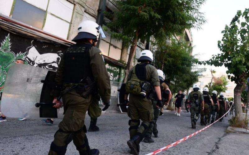 Σύλληψη 21χρονου για οπαδική «επίθεση» στην Αθήνα