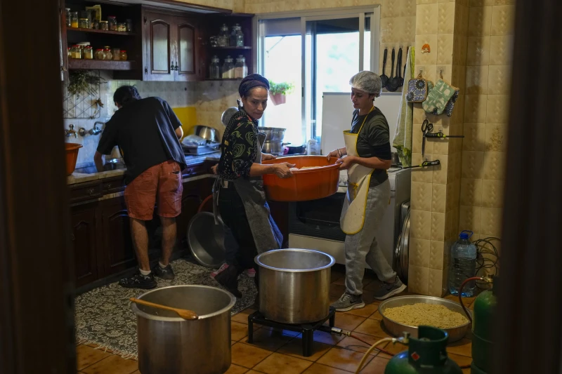 Ιστορίες φόβου, ενότητας και αντοχής από τους αμάχους του Λιβάνου