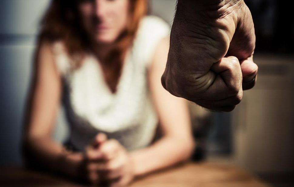 Κατερίνα Παπακώστα και Δημήτρης Βερβεσός – Συναντήθηκαν για θέματα έμφυλης βίας και παροχή νομικής βοήθειας