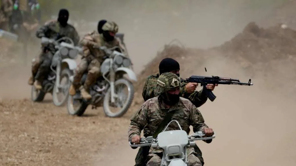 Παγιδευμένες τοποθεσίες, ενέδρες και εκρηκτικά – Πώς αντιμετωπίζει η Χεζμπολάχ τα ισραηλινά στρατεύματα;