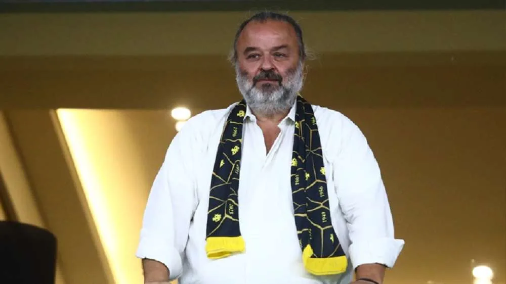 Ηλιόπουλος – Ο Λουτσέσκου και όποιο κομμάτι του ΠΑΟΚ ασπάζεται τέτοιες συμπεριφορές, δείχνουν το επίπεδό τους