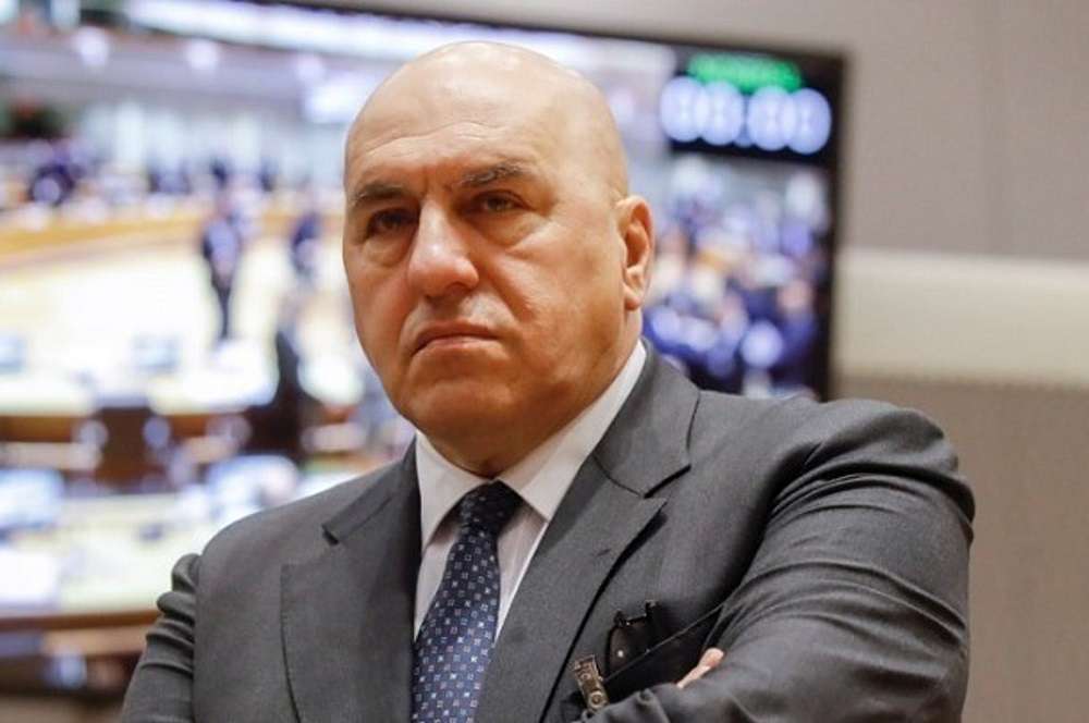 Αιχμηρές δηλώσεις από τον ΥΠΑΜ Ιταλίας!