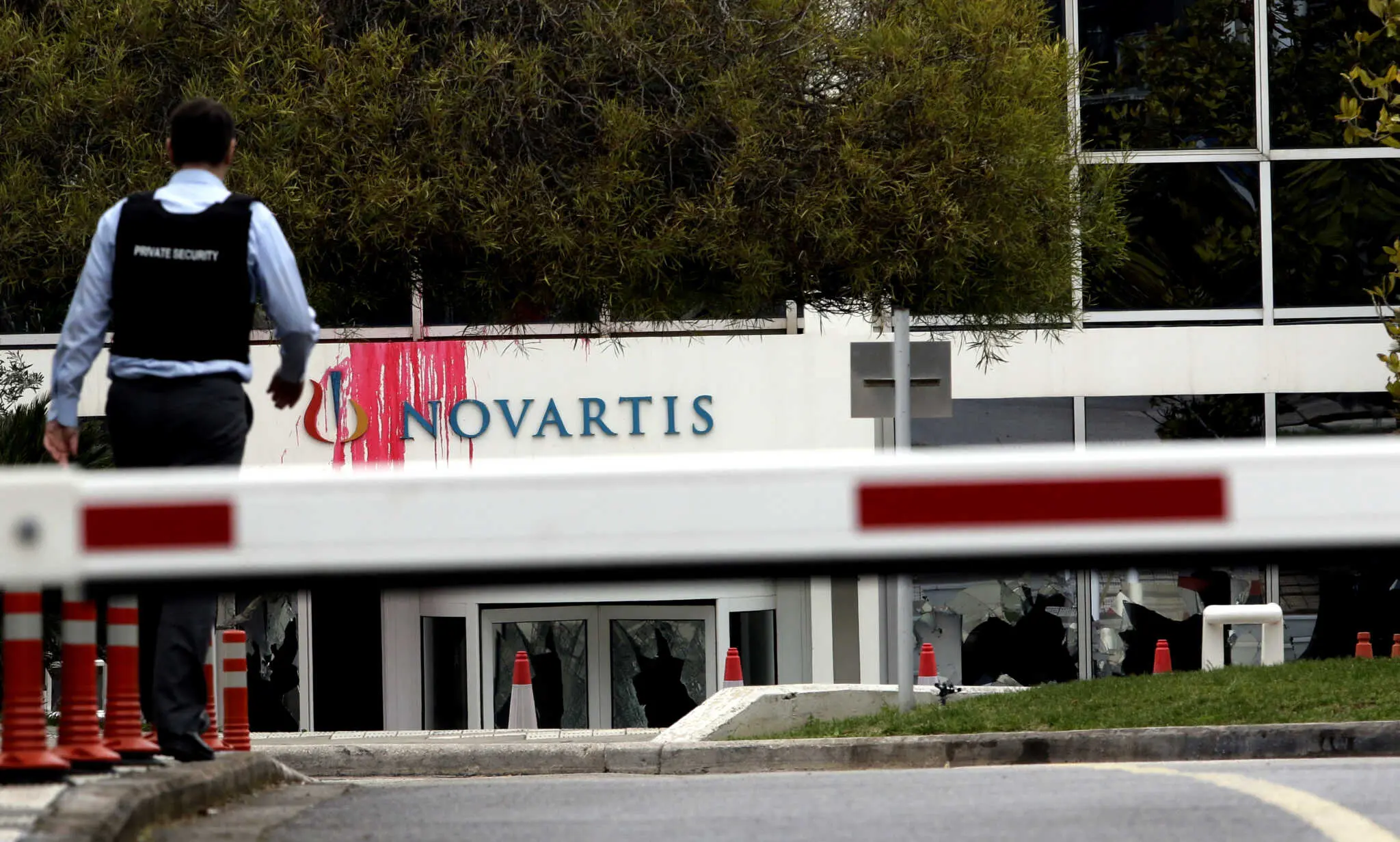 Υπόθεση Novartis: Αίρεται από την οικονομική Εισαγγελία η προστασία για τους δύο μάρτυρες «Σαράφη» και «Κελέση»