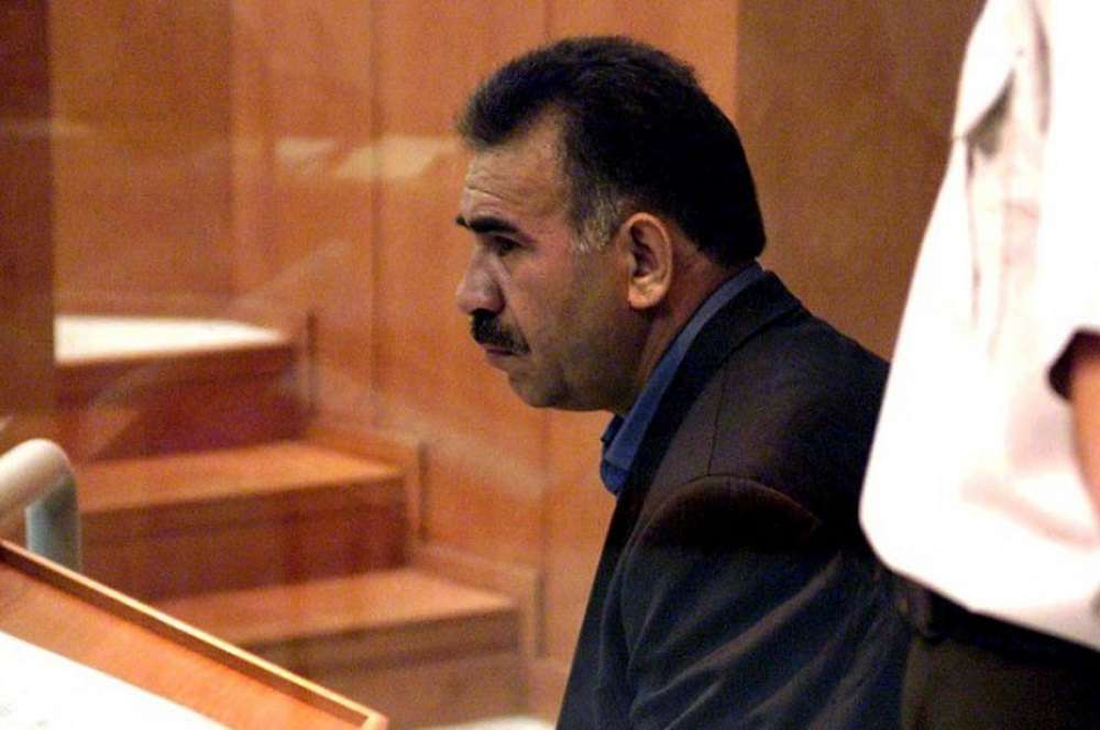 Οτσαλάν σε PKK: «Παραδώστε τα όπλα και διαλυθείτε»