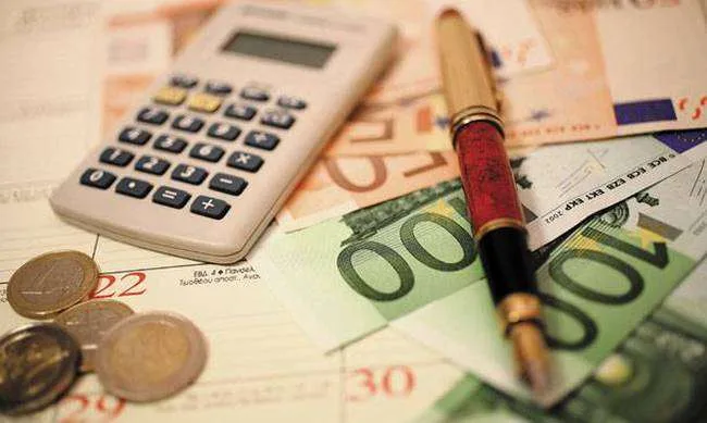 Γραφείο Προϋπολογισμού της Βουλής: Σε 53.814 ανέρχονται οι κενές θέσεις εργασίας