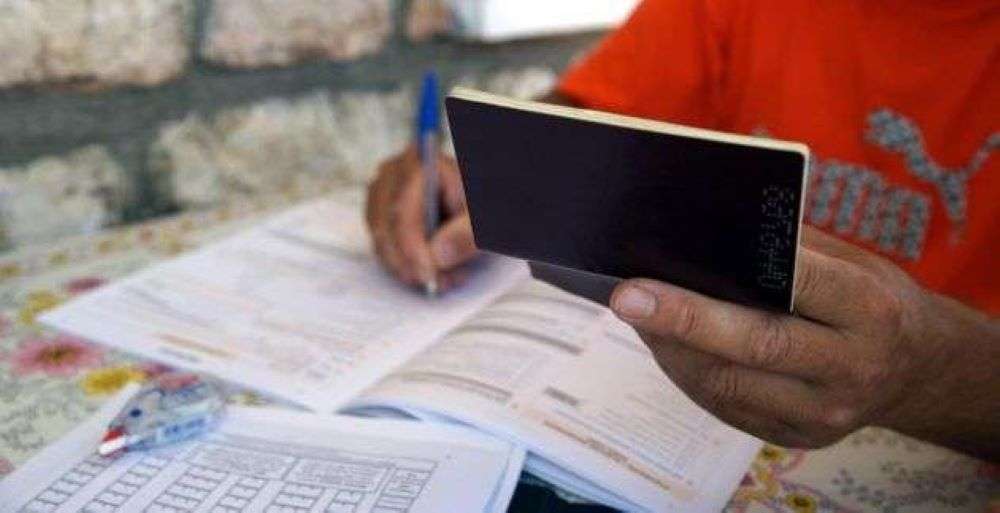 Πόσοι είναι σήμερα οι μόνιμοι καθηγητές ΔΕ | Στοιχεία κατά κλάδο και ειδικότητα