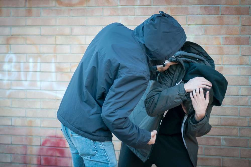 Τρίπολη: Το παιδί που μαχαιρώθηκε βγαίνει από τη ΜΕΘ – Ελεύθερος ο 13χρονος που τον τραυμάτισε
