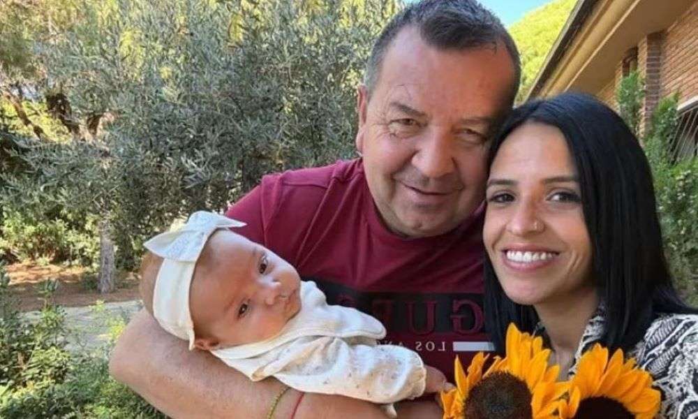 Πνίγηκε με το νεογέννητο μωρό στην αγκαλιά της
